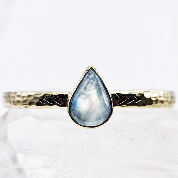 Heirloom cuff ||  Moonstone