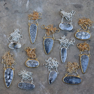 MIDNITE CORAL Necklace