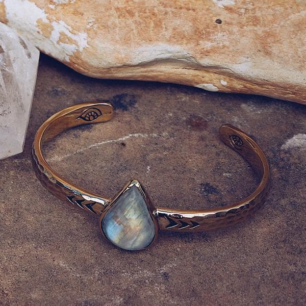 Heirloom cuff ||  Moonstone