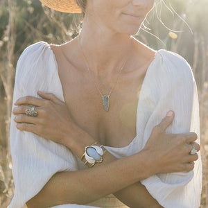 MIDNITE CORAL Necklace