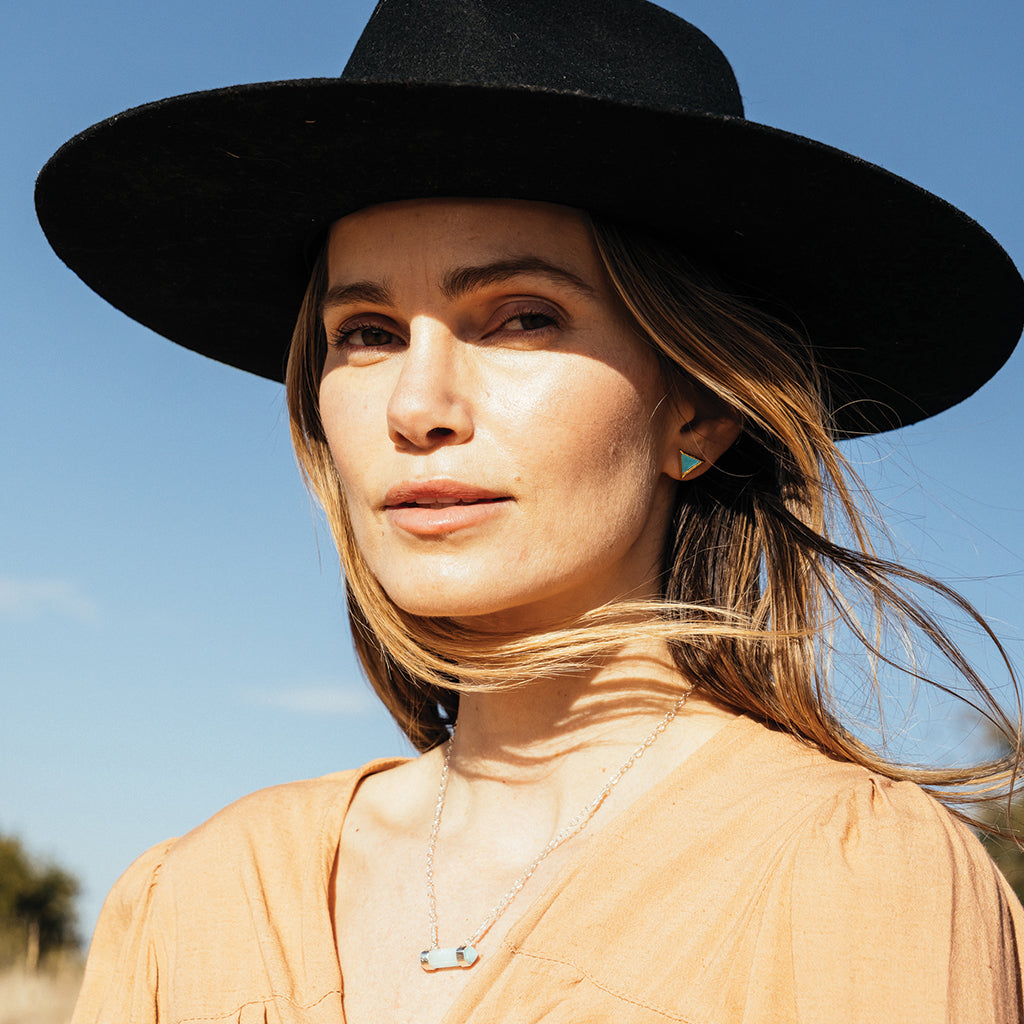 Grand Pyramid Studs :: Turquoise