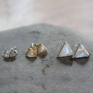 Shrine Pyramid Earring :: Moonstone