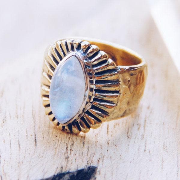 Free Spirit Ring || Moonstone