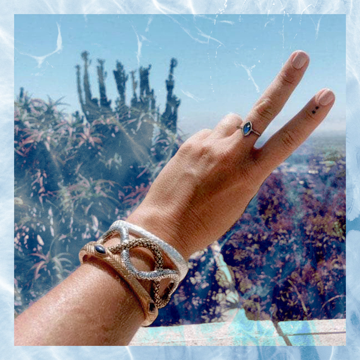 Labradorite Marquise Elfin Ring :: Petit