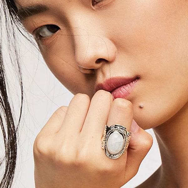 Spirit Ring || Moonstone Oval
