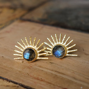 Light Ray Stud :: faceted labradorite