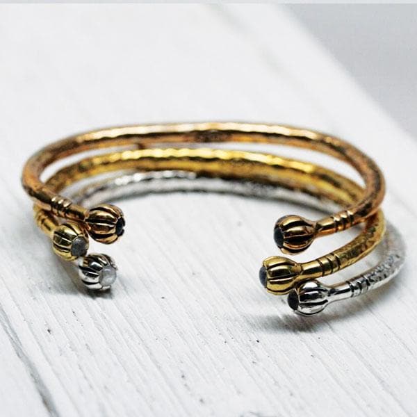Villager Cuff - Bahgsu