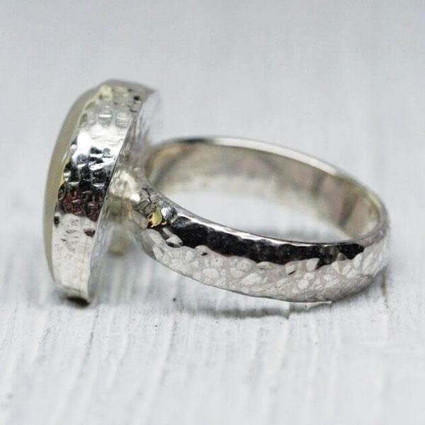 Luna Ring