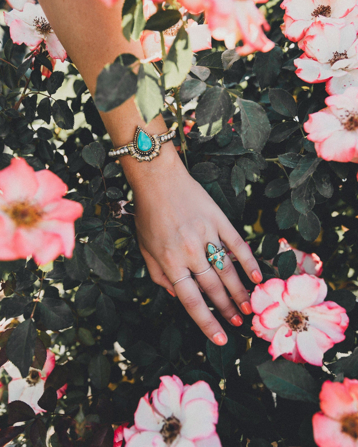 Lotus Cuff || Turquoise