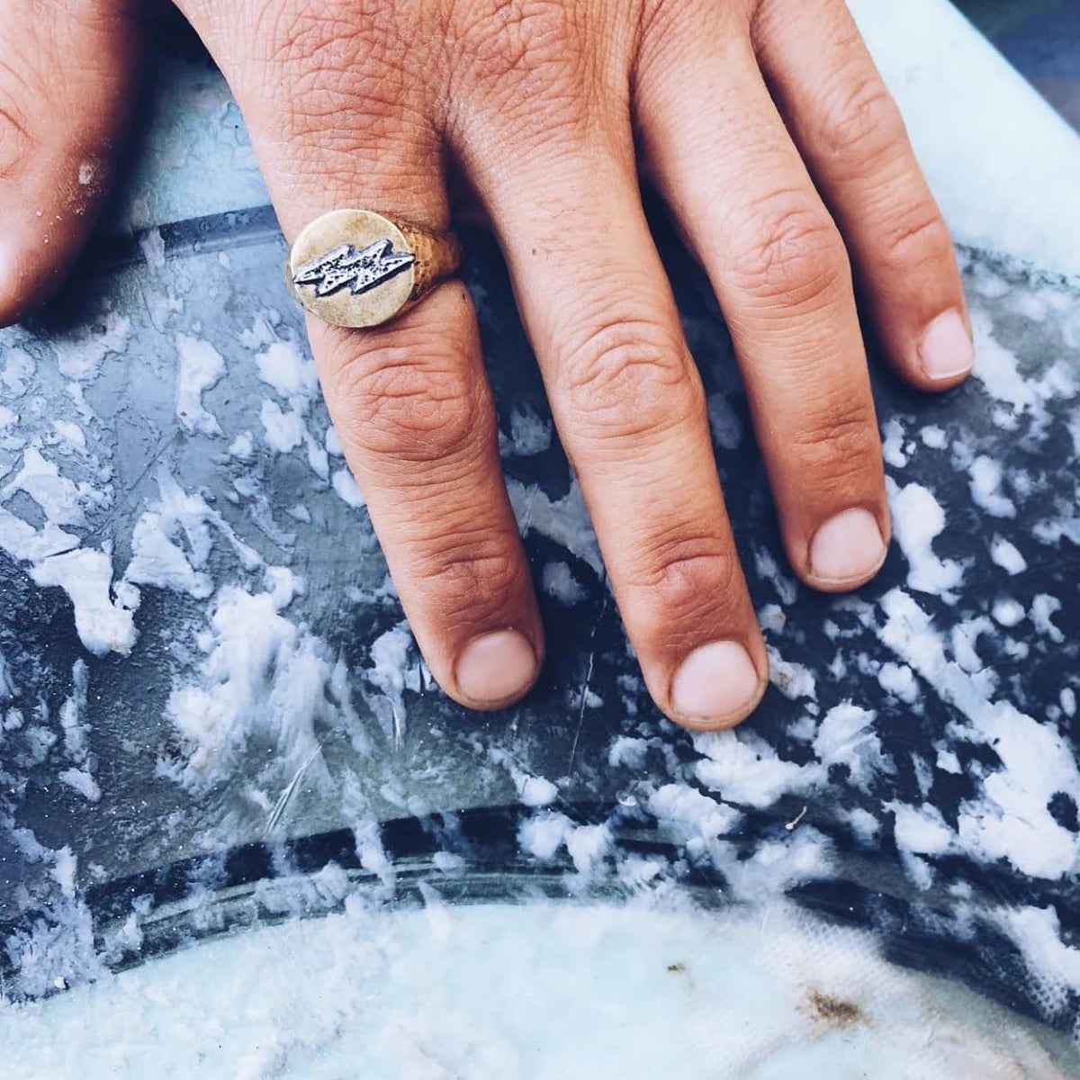 Lightening Band || Men