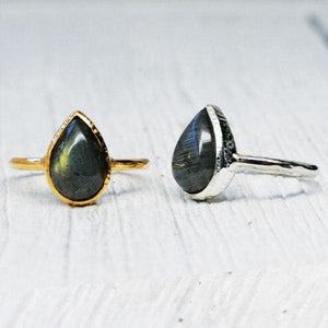 Labradorite Tear Elfin Ring