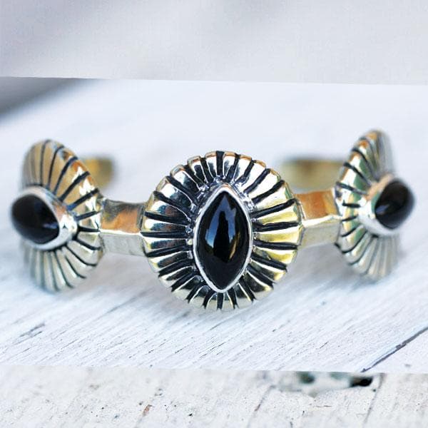 Free Spirit Cuff || view more colors