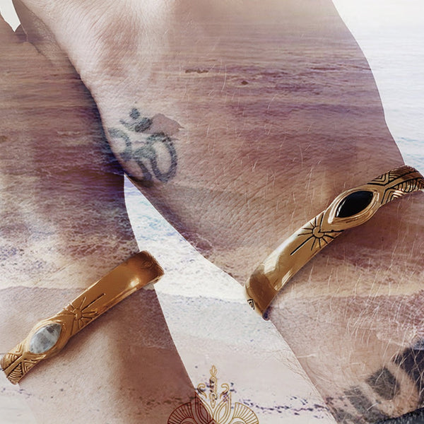 サーファー人気【Bahgsu Jewels】Tiger Eye Earthリング Jewels made for Men - Bahgsu