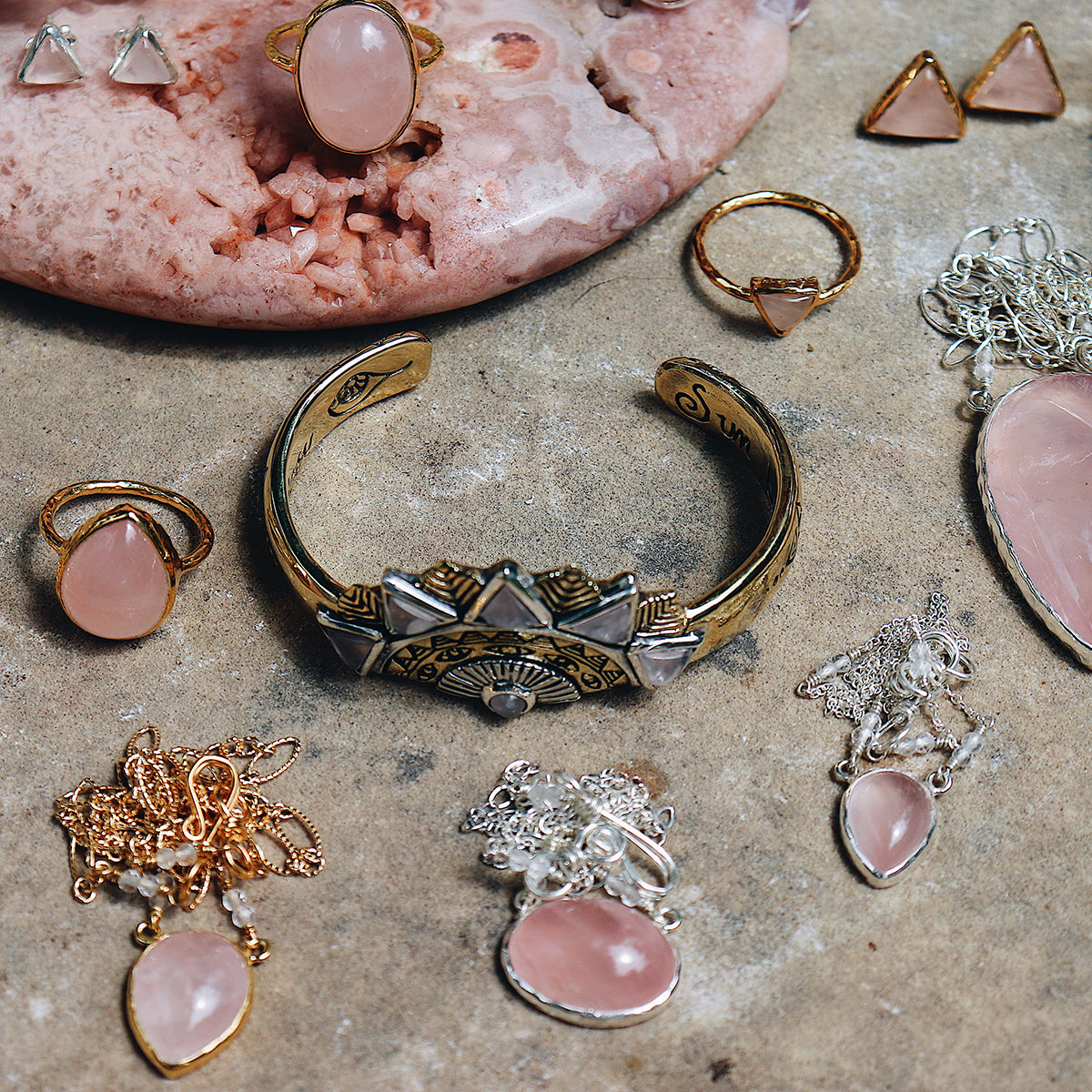 Rose Quartz Oval Necklace :: see more colors