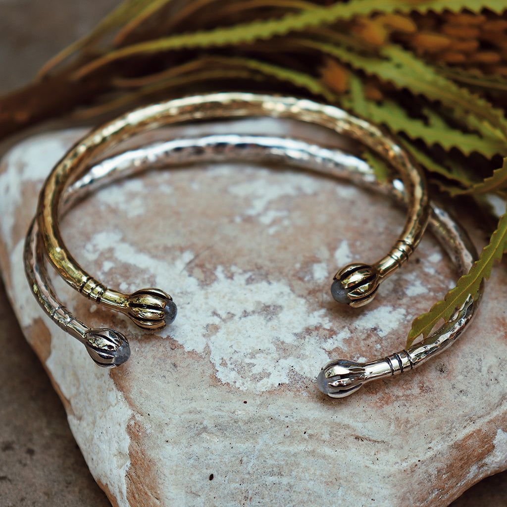 Villager Cuff || Men