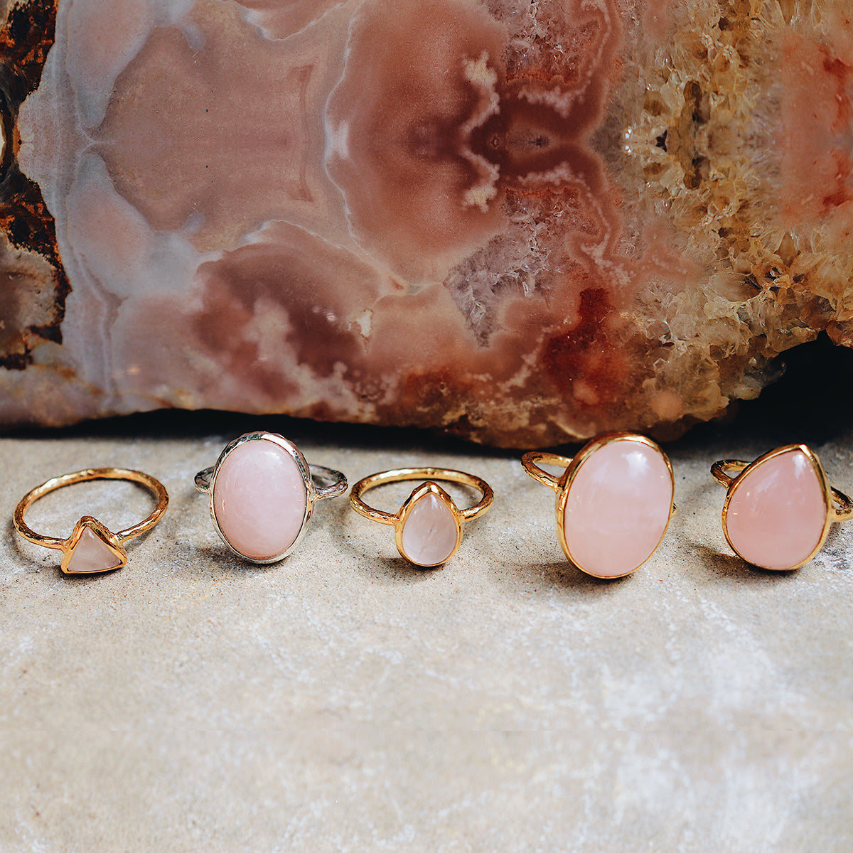 Rose Quartz Tear - grand - Elfin Ring - Bahgsu